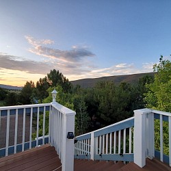 Airbnb/VRBO lodging at 6000' in the Ruidoso Valley