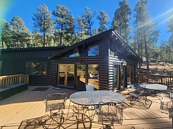 The Buffalo Lodge. Located 5 minutes from downtown Ruidoso